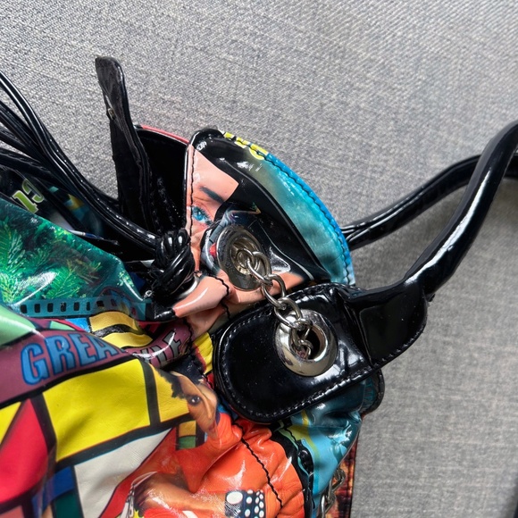 Vintage Temptations Vinyl Shoulder Magazine Bag Purse - Picture 3 of 10